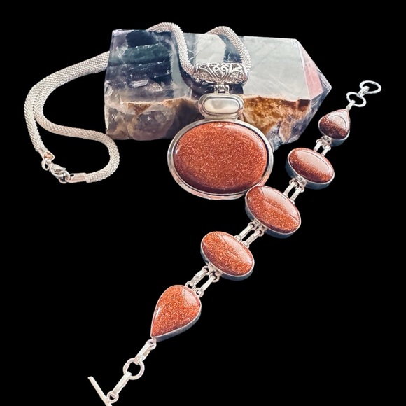 🔥🚨Beautiful Goldstone Jewelry Set - Picture 2 of 3